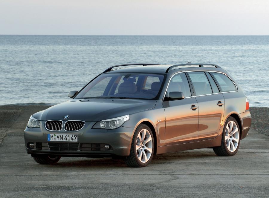  BMW 545i Touring (E61) 2004 года  (WW) (фото 1 из 42)